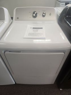 7.2 cu. ft. vented Electric Dryer in White with Auto Dry and 120ft Venting