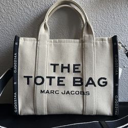 MARC JACOB MEDIUM TOTE BAG⁸