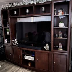 Entertainment Center 