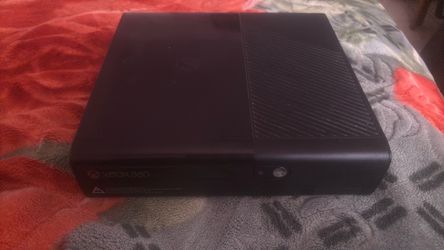 Xbox 360 E