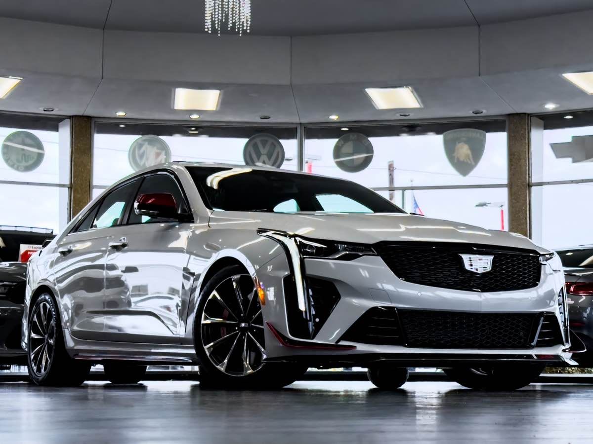 2023 Cadillac CT4-V