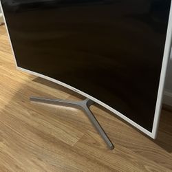 Samsung 32 Inch Curved Monitor