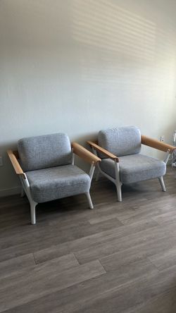 Large lounge chair