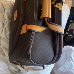 Rioni Luggage 