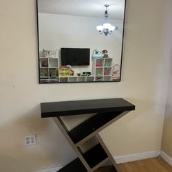 Mirror And Console Table 