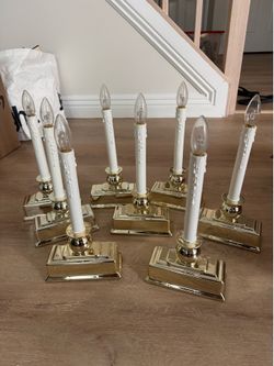 Set of 8 battery operated candles