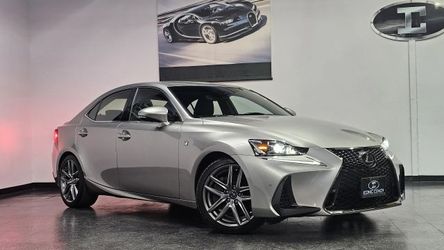 2018 Lexus IS