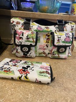 Mickey/Minnie Mouse Pocketbook And Wallet