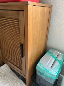 Storage cabinet