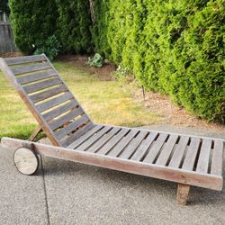 Lounge Chair