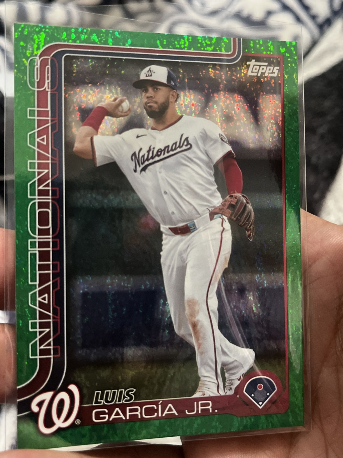 2025 Topps -Luis Garcia jr 41/99 Green Holo Parallel