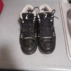 Men's 13 Jordans