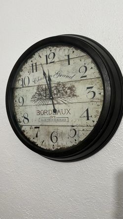 Wall clock