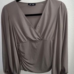 Express Women’s Ruched Blouse XS $5