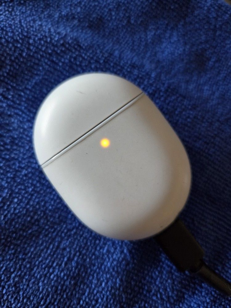 EARBUDS Galaxy Wireless LIKE NEW