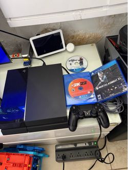 PS4 fat 3 games