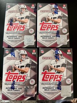 Topps Flagship Football cards 2026