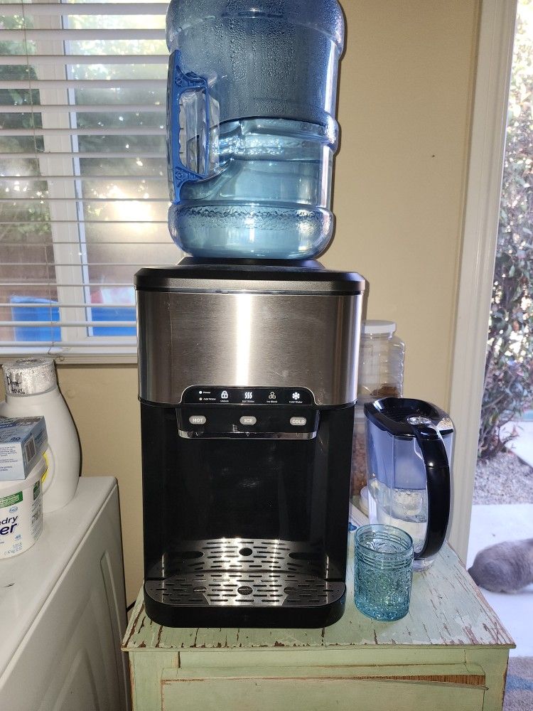ARLIME 3-in-1 Water Dispensor/ Ice Maker w/ Hot & Cold (New)