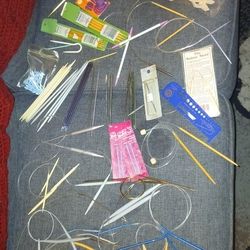 Knitting Needles And Accessories 