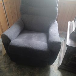 1 Used Recliner