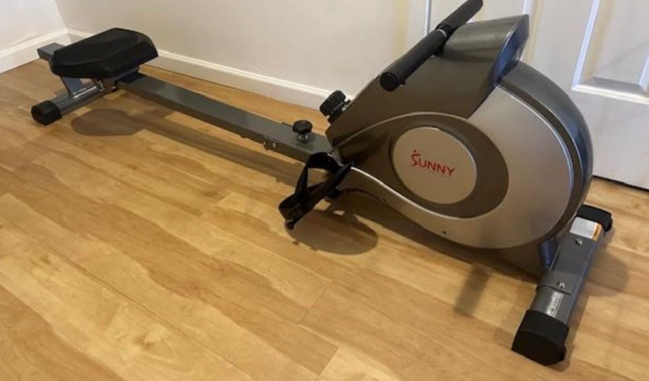 Sunny Rowing Machine