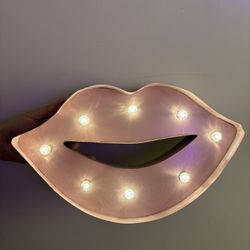 Light up Lips