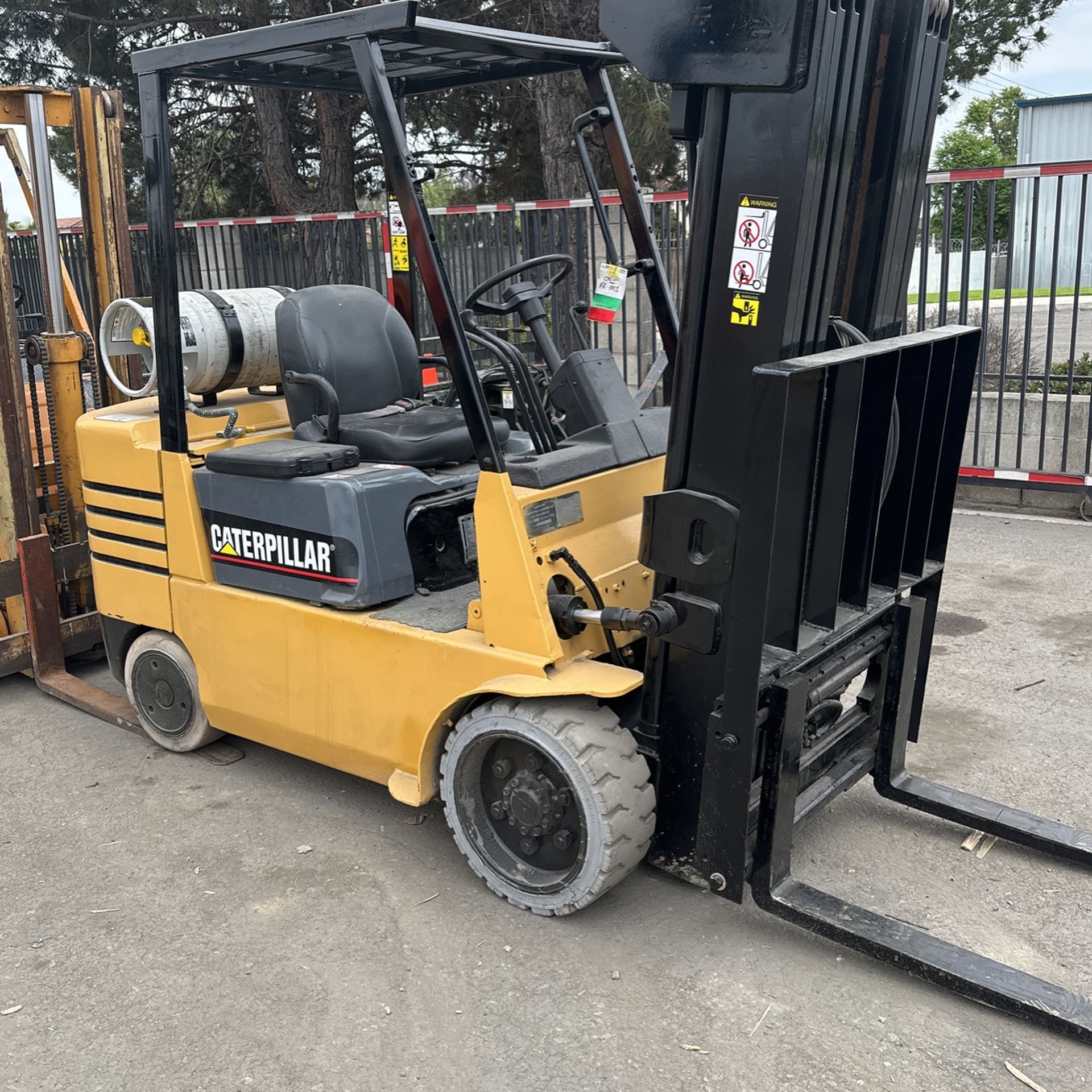 Caterpillar 6k Quad Mast Forklift