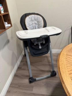 Graco Baby High Chair with Tray