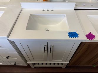 Tupelo 24 in. Single Sink Freestanding White Bath Vanity with White Engineered Stone Top