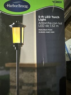 NEW Harbor Breeze Harbor Breeze 5-ft LED Torch Light Low Voltage Path Light (VOL DISC