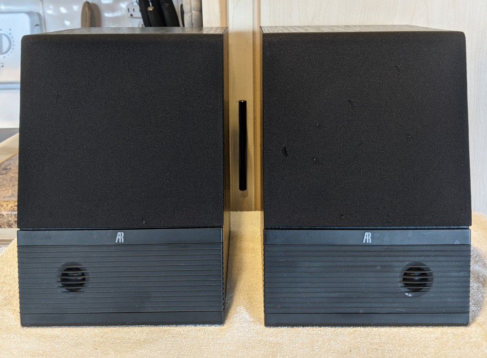 Acoustic Research Holographic Imaging Speakers