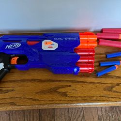 Nerf Gun dual Strike 