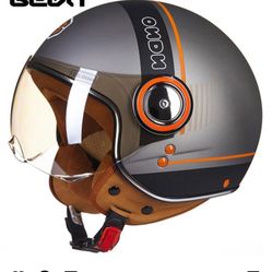 ENDED Motorcycle Helmets Size Xl