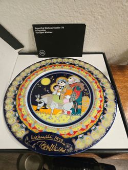 Bjorn Wiinblad Rosenthal 1979 Christmas Art Plate Flight from Egypt 11 1/4" (Box has wear)