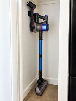 Fieety cordless stick vacuum — self-standing