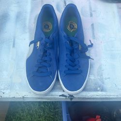 Suede pumas and 9 1/2 Men 