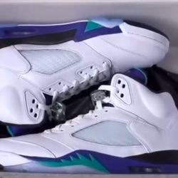 Jordan 5 Grape Size 8 and 13