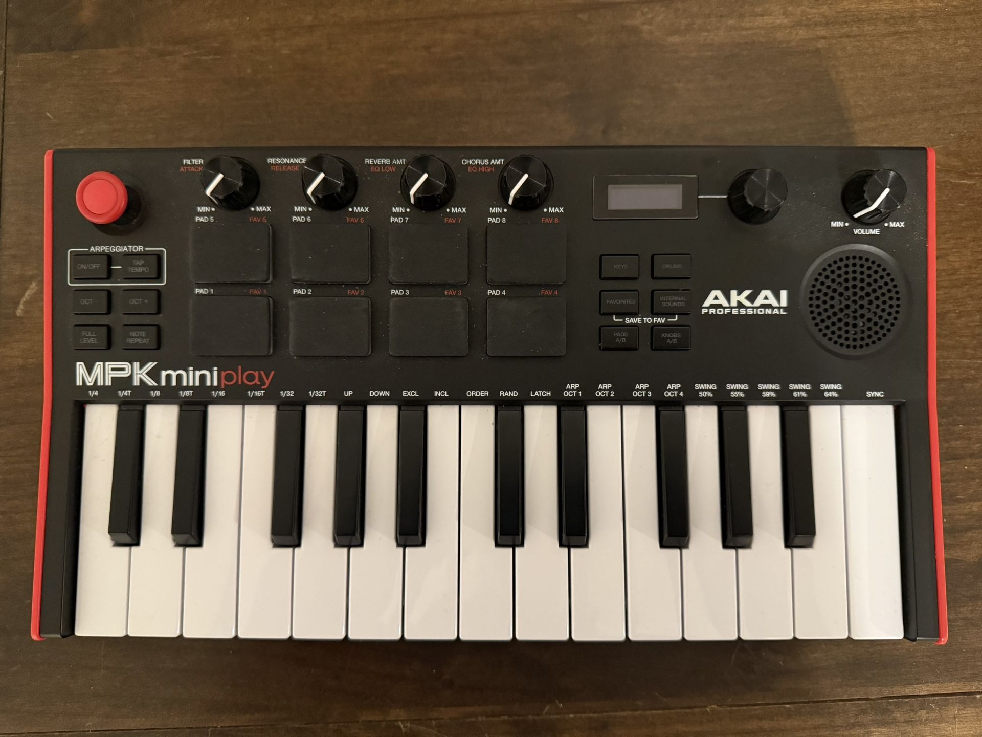 AKAI Professional MPK Mini Play