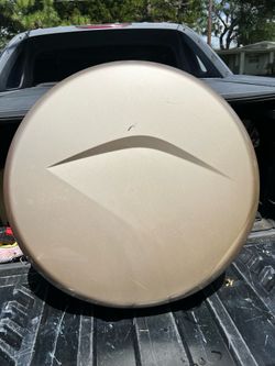 2006 to 2012 Toyota rav4 spare tire cover