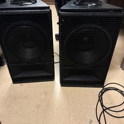 Pair of Meyer ups-1p speakers
