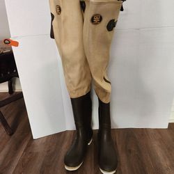 Pro Line Premier Canvas Hip Waders Steel Shank Boot Size 11 large Men's for  Sale in Peachtree City, GA - OfferUp