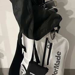 Women’s golf clubs with bag