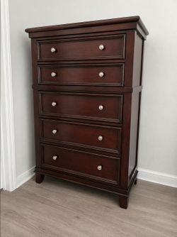 Bedroom set dresser, tall dresser night stand