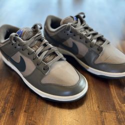 Nike Women’s Dunks