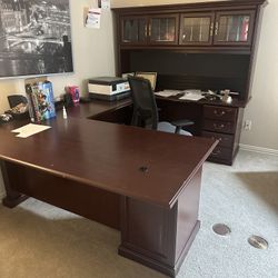 big and heavy desk 
