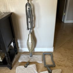Shark Steam Pocket Mop