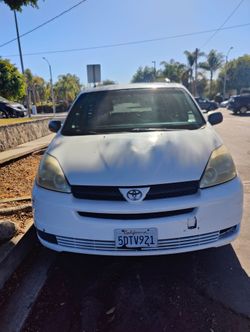 2004 Sienna LE