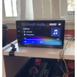 Pioneer Touch Screen Deck