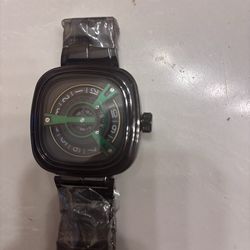 Crazy unique designed watch