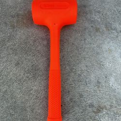 deadblow hammer 52oz.